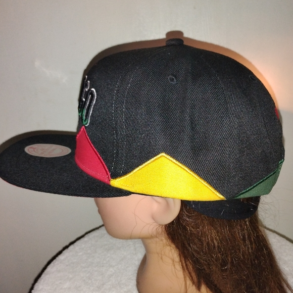 Black History month NBA Chicago Bulls snapback cap. - Picture 5 of 7